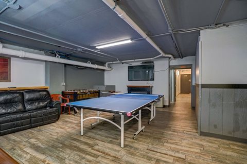 Surf and Surfside apartments and townhomes in Downtown Madison, WI. Fully Furnished, studio, one bedroom, 2 bedroom. Lake views. Managed by Wisconsin Management Company
